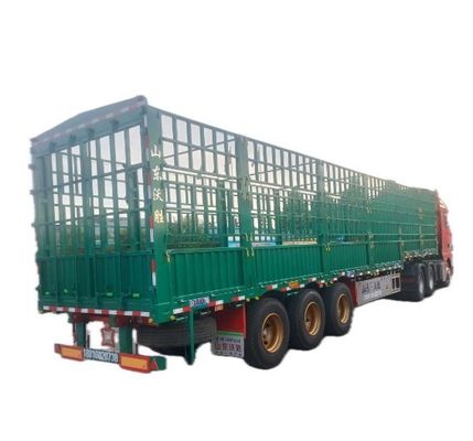 Semi-remorque à piquets en acier pour le transport du bétail et des légumes
