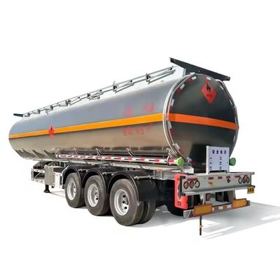 Trailers de pétroliers en acier inoxydable à trois axes standard pour le transport du pétrole brut au diesel