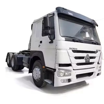 Transmission manuelle Sinotruk HOWO 371hp 6*4 Tireur à tête de tracteur avec fenêtre automatique