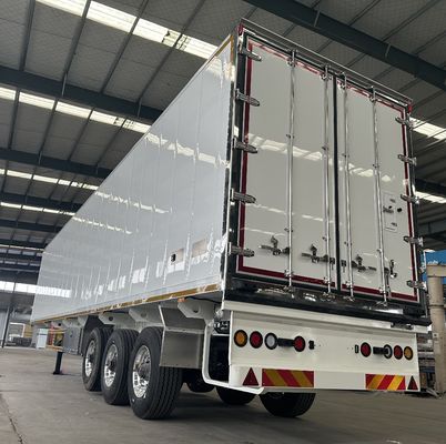 Q345B / T700 Voiture semi-remorque réfrigérée à trois essieux à poutre principale en acier pour le transport de marchandises