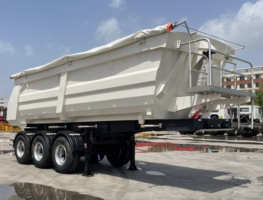 Semi-remorque à décharge arrière de 40 à 80 tonnes pour le transport de particules de sable de fret en vrac