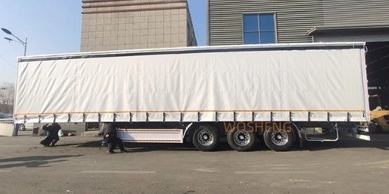 Carrosserie en acier à coque fermée, rideau latéral, camionneur semi-cargo pour le marché russe
