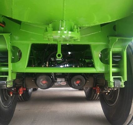 Semi-remorque à décharge arrière à suspension mécanique pour le transport de grains de sable et de pierre