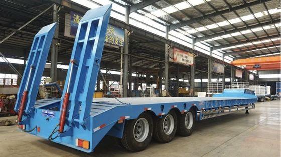 Semi-remorque à 4 essieux pour le transport de marchandises lourdes avec faisceau principal en acier Q345B / T700