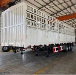 Semi-remorque à trois essieux de type plat, paroi latérale, clôture latérale, pour le transport de marchandises et de bétail