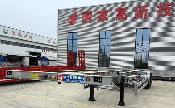 Container d'essieu de 13 tonnes, châssis squelettique, semi-remorque avec serrure de torsion pour un chargement facile