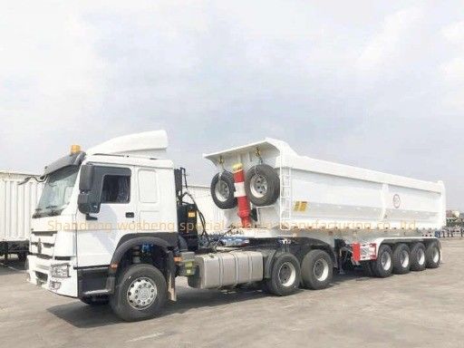 Semi-remorque à décharge arrière à forme carrée de 60 tonnes pour le transport de grains de sable et de pierre