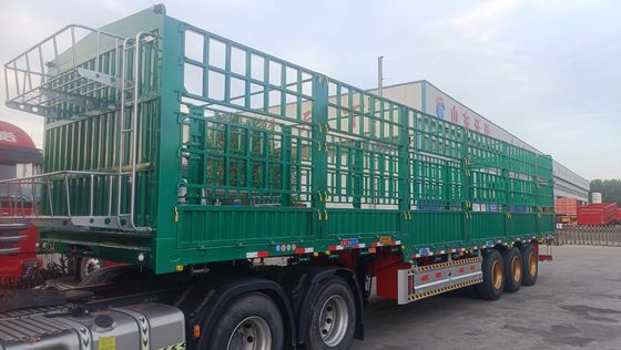 Semi-remorque à piquets en acier pour le transport du bétail et des légumes