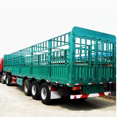Trailers à grille à 3 essieux pour le transport de marchandises en vrac végétales Transporteur de bétail Semi-remorque