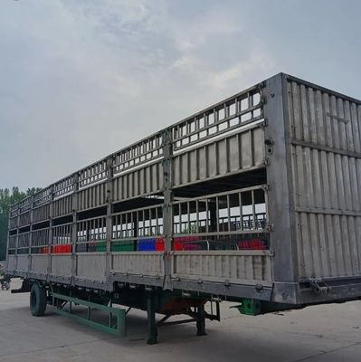 Vente personnalisée 3 essieux 20-40tons haute clôture semi-remorque pour les animaux d'élevage