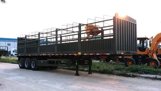 Semi-remorque de fret à paroi latérale de 40 à 80 tonnes, à trois essieux, avec train de débarquement lourd 28 tonnes