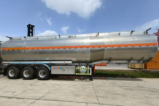 Semi-remorque sûre pour le transport de carburant personnaliser 55cbm 45000/50000 litres réservoir diesel
