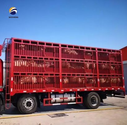 Semi-remorque à hautes clôtures à 3 essieux pour le transport de bovins avec une jante 8.5-20 et durable