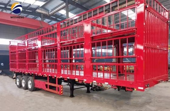 Semi-remorque à hautes clôtures Q345B/T700 pour le transport de bétail et de vaches