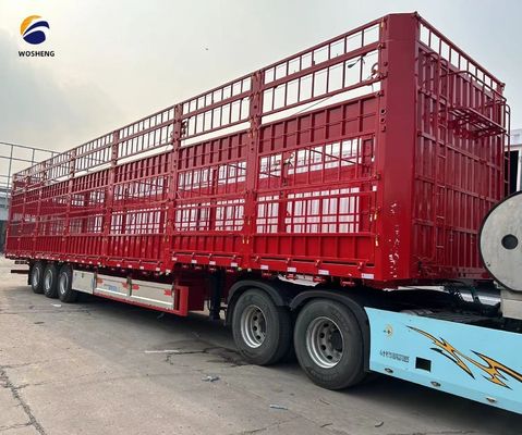 Semi-remorque à hautes clôtures Q345B/T700 pour le transport de bétail et de vaches