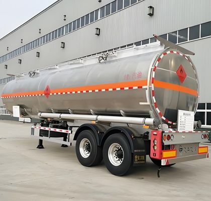Q345B T700 Matériau 3 réservoir d'huile de carburant d'essieu Semi-remorque avec peinture personnalisable et bas