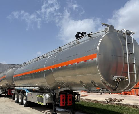 Trailers de camions 45000 litres capacité réservoir de carburant semi-remorque avec suspension mécanique