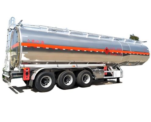 13000*2550*3780mm Isolation en acier au carbone Cisterne à carburant Semi-remorque avec pneus 12R22.5