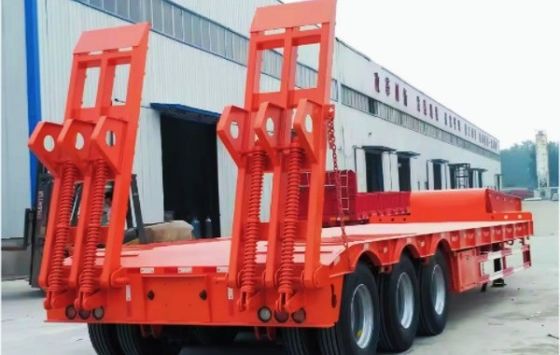 13-18m x 2,5-3m x 3,3m remorque de camion 60-100 tonnes 3 essieux coude basse semitrailer