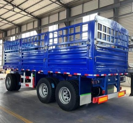 Q345 Trailers à barre de traction en acier au carbone à 2 axes et à 3 axes d'une capacité de 30 tonnes et à paroi latérale