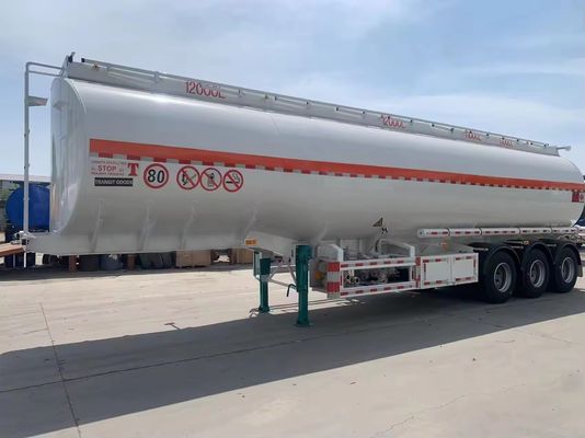 45 CBM pour le transport du carburant et de l'eau