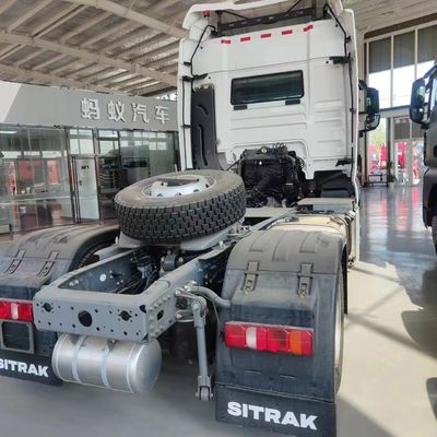 510 chevaux 840 chevaux 16 AMT engrenage diesel Sinotruk Sitrak C9H 4X2 Tracteur remorque avec EURO 6