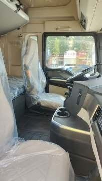 510 ch à 840 ch 16 AMT engrenage diesel EURO 6 tracteur tête de camion pour remorque de camion en acier