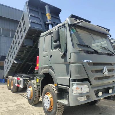 Sinotruck Howo 3/4 essieux 6x4 4x2 8X4 371HP 375HP camion déchargeur à cylindre hydraulique