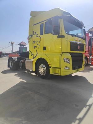 4X2 6X4 Camions tracteurs Sinotruk Sitract usagés à transmission manuelle ou automatique