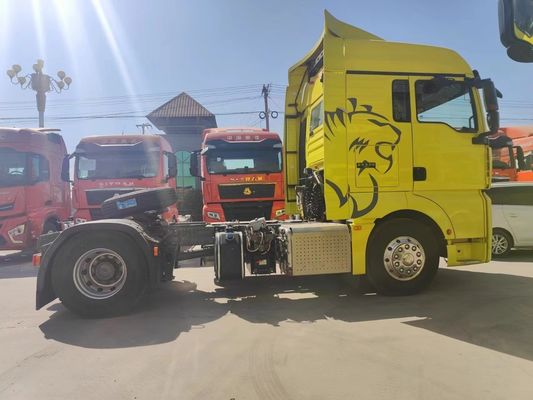4X2 6X4 Camions tracteurs Sinotruk Sitract usagés à transmission manuelle ou automatique