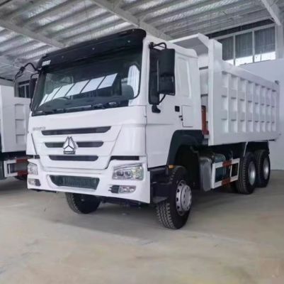 Euro 2 Euro 3 Camion à ordures 50 à 60 tonnes Capacité de chargement arrière ou type 8x4 et 6x4