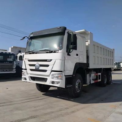 10 à 15 tonnes de poids total du véhicule Sinotruk Haowo Dump Truck 375 chevaux