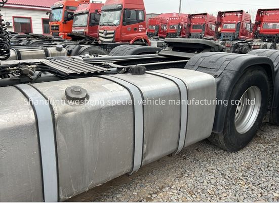 4 6L Capacité moteur Camions tracteurs légers utilisés pour un transport en douceur et facile