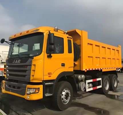 Truque de décharge HOWO 6X4 d'occasion pour l'exploitation minière en Russie