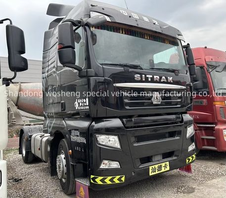 Howo Tractor Trucks 540 HP T7H 6x4 avec système multimédia et 2 numéros de changement arrière